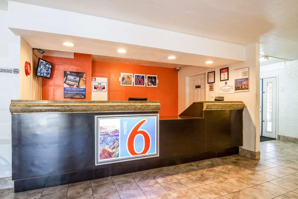 Motel 6 Glendale Az Interior foto